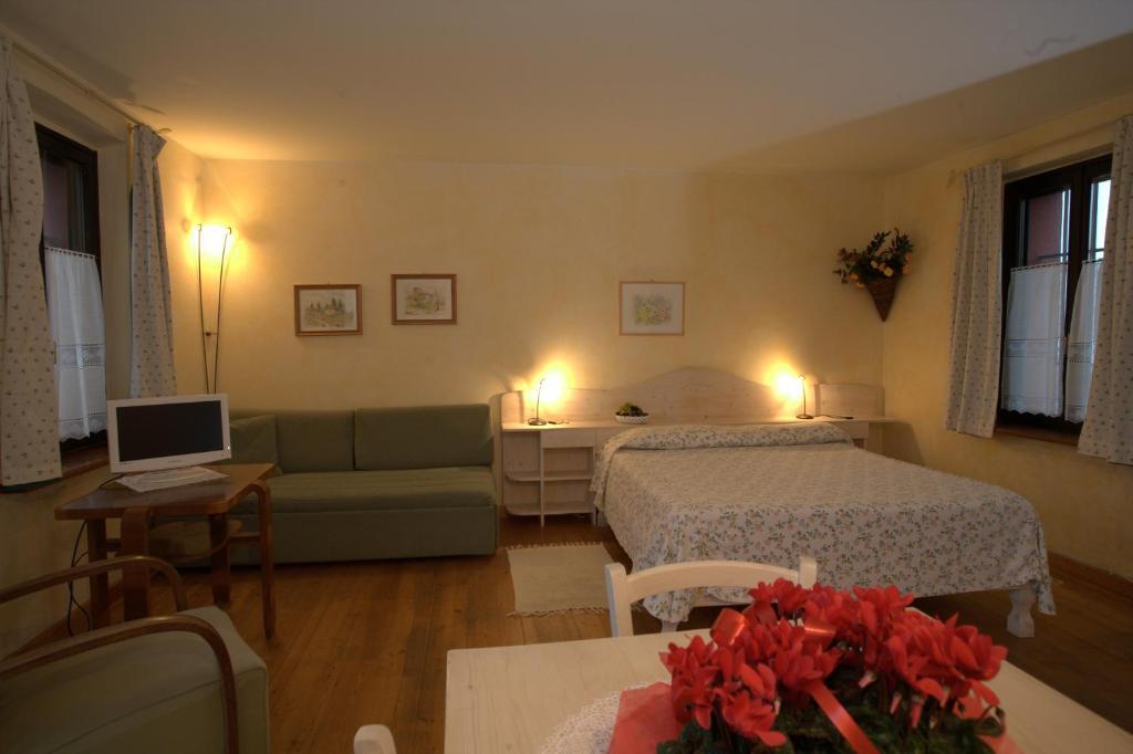 Agriturismo Casa Rossa Ai Colli Ragogna Habitación foto